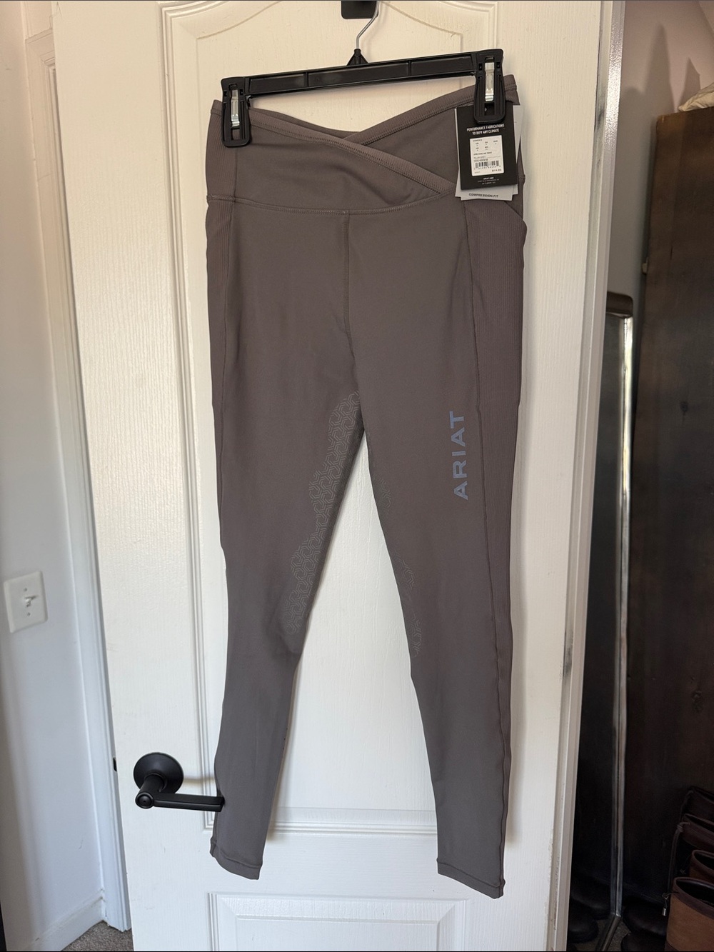 NWT Ariat Greyish/Brown half Seat Riding Breeches Equestrian